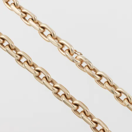 Collier ankarlänk, slitage/märken, längd ca 55 cm, bredd 3.6-10.5 mm, 14k. Vikt: 251 g