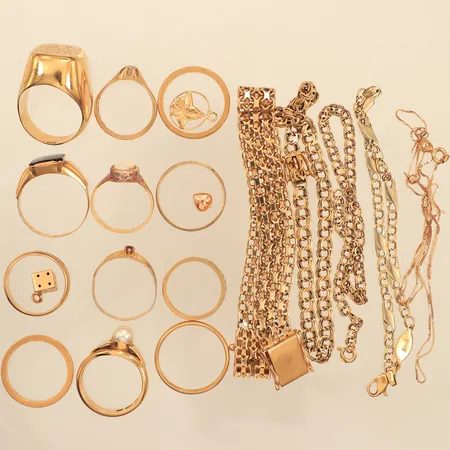 Diverse guld, Camé, stenar, pärla, skadat, defekt, gravyr, 18K  Vikt: 93,9 g