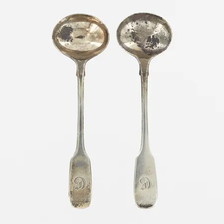 Två skedar, brittiska stämplar, ca 10cm, 925/1000 Sterling Vikt: 0 g