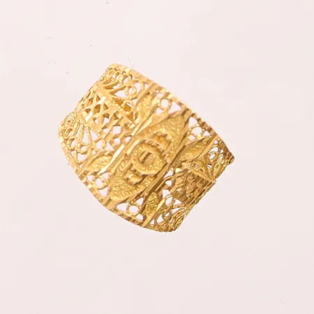 Ring, Ø19¾, bredd: 3,2-17,8mm, 21K, 5,4g Vikt: 5,4 g