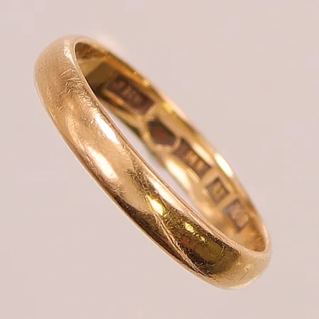 Ring, Ø19, bredd:3mm, gravyr, 18K 3,6g.