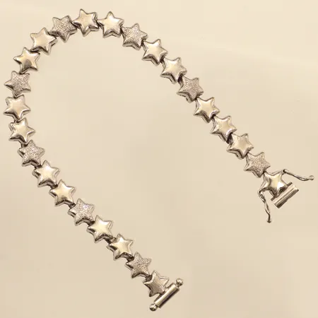 Armband stjärnor, längd 18cm, bredd 7,6mm, 925/1000 silver  Vikt: 20,7 g
