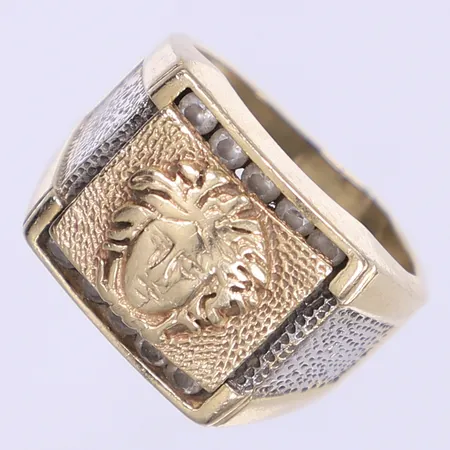 Klackring Medusa med vita stenar, stl 18½, bredd 4-16mm, 14K, defekt ojämn skena Vikt: 9,6 g