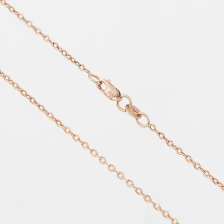 Collier, längd ca 46 cm, bredd 0.9 mm, 14k. Vikt: 1,3 g