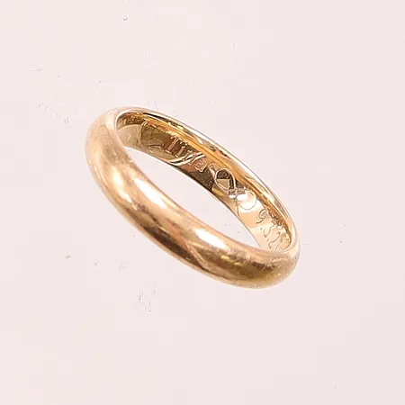 Ring, slät, Ø19¼, bredd: 5mm, gravyr, 9K, 5,2g.
