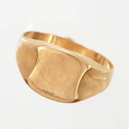 Klackring, stl 19, bredd: 2,5-11mm, något bucklig insida vid klack, 18K Vikt: 2,6 g