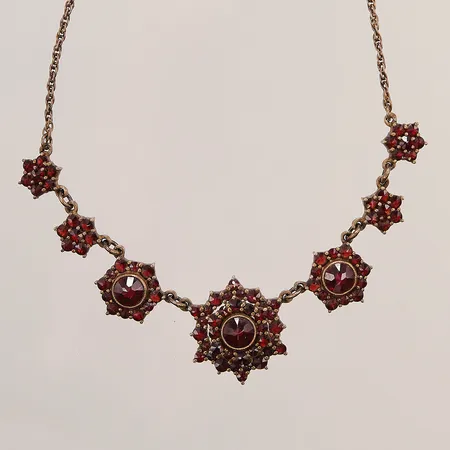 Collier, granater, 42cm, 8-20mm, 830/1000 Silver 12,0g.