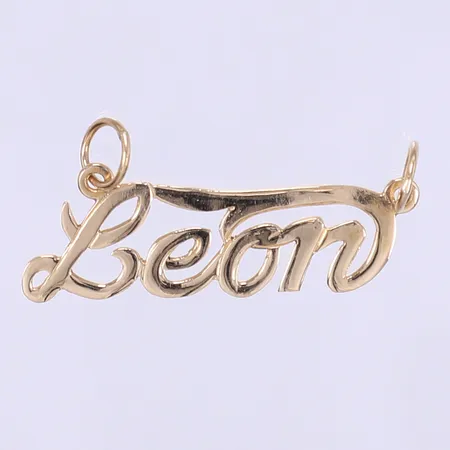 Hänge namn, längd 3,5cm, bredd 10mm, 18K Vikt: 2 g