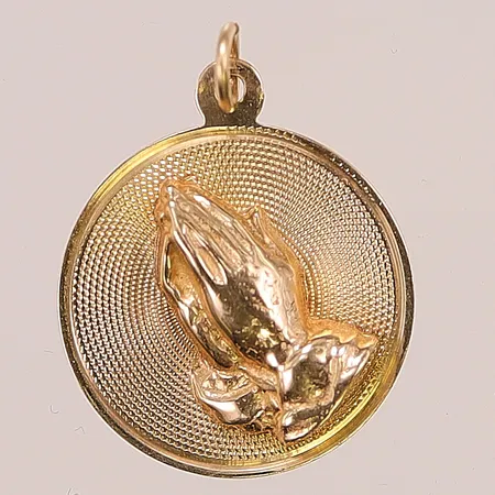 Hänge, 18mm, graverad "Pilot Club KNoxville.Tenn. U.S.A", 14K 2,5g.