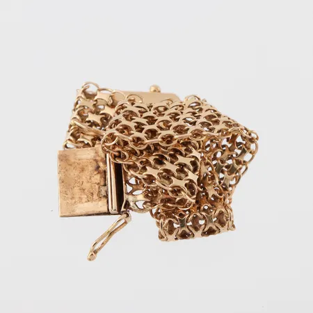 Trasigt guld 18k  Vikt: 16,5 g