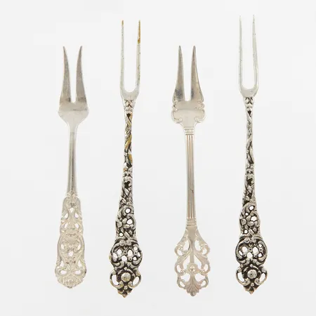Fyra gafflar, ca 10-12cm, 830/1000 Silver Vikt: 34,7 g