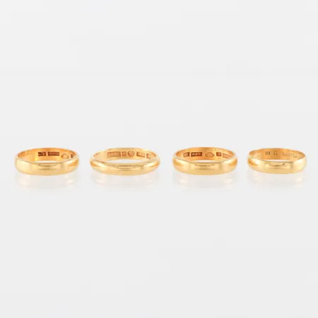 Ringar 5 st med gravyrer, 23k. Vikt: 23 g