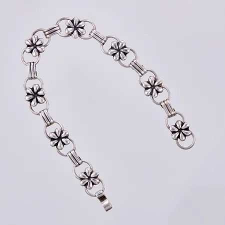 Armband Janson Guldvaru Ab Victor 1958, längd ca 16,5cm, bredd ca 9mm, silver Vikt: 6,9 g