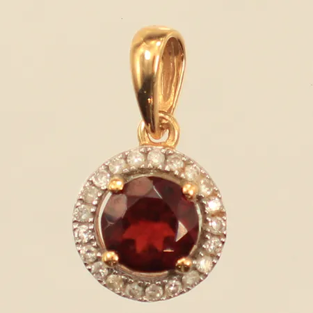 Hänge, röd sten och diamanter ca 21xca0,005ct, längd 14mm, bredd 8mm, GHA, 18K Vikt: 0,8 g