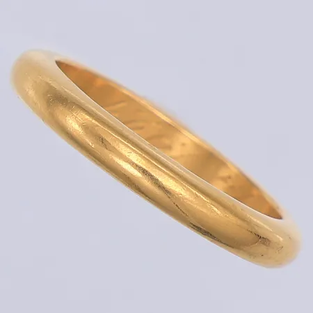 Ring, slät, stl 16½, Fritz Olsson år 1921, gravyr, 20K Vikt: 5,2 g