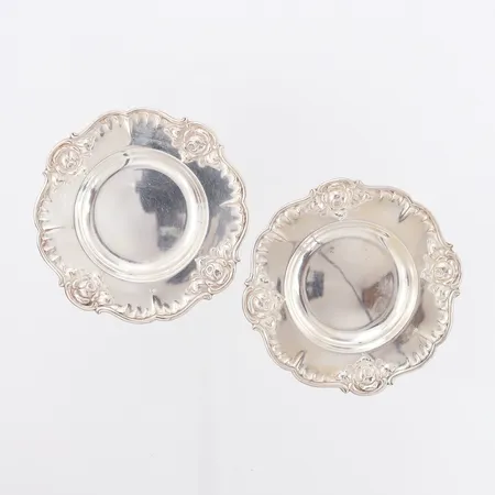Två underlägg/coasters, Ø80mm, silver 830/1000 Vikt: 48,2 g