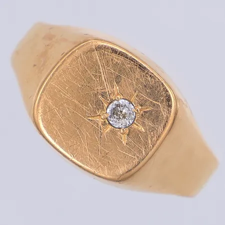 Klackring, vit sten, stl 19¼, defekt skena bak, 18K Vikt: 3,4 g