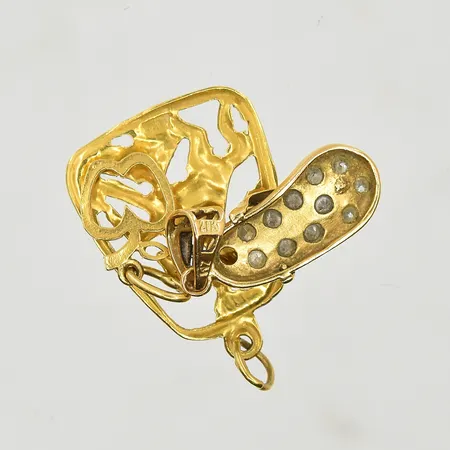 Diverse defekt guld med stenar, 21K. Vikt: 3,8 g