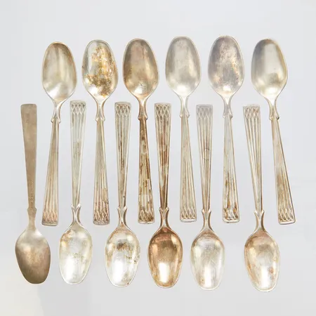 Tolv Mockaskedar, längd ca 11,5mm, Th Marthinsen, Norge, bruksslitage, 830/1000 silver Vikt: 119,2 g