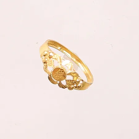 Ring, Ø15, bredd: 2-7,8mm, 21K, 0,5g.