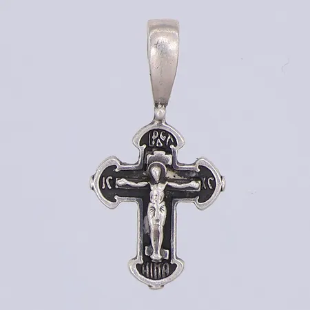 Hänge, krucifix, 23mm, kyrilliska bokstäver, 925/1000 silver Vikt: 1,3 g