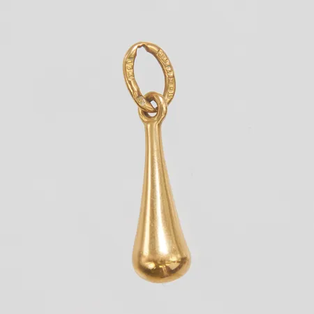 Hänge, droppe, längd ca 28mm inkl ögla, bredd 2,5-6,6mm, 18K Vikt: 4,5 g