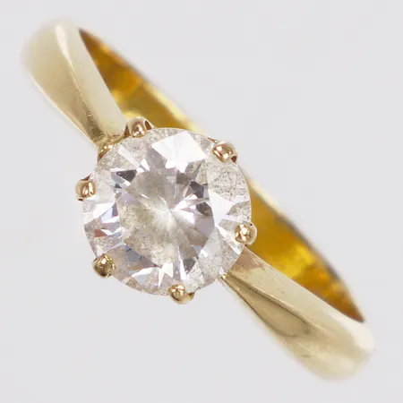 Ring, vit sten, stl 17¾, bredd 3,2-7,9mm, 18K  Vikt: 4,7 g
