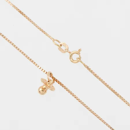 Collier med hänge "napp", längd ca 36 cm, 18k. Vikt: 3,9 g
