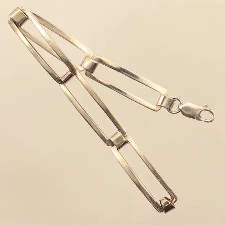 Armband, längd 17,5cm, bredd 9mm, 925/1000 silver  Vikt: 9,2 g