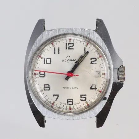 Herrur Lemac Ø34mm, boett nr. 455, manuell uppdragning, incabloc, Swiss Made, glas med spricka, ca 1960/70-tal, utan länk 