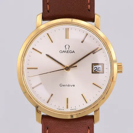 Herrur Omega datum, quartz, 14K, står still, läderband, gravyr Vikt: 0 g