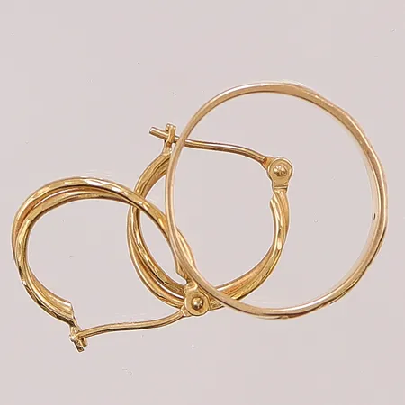 Diverse guld, defekt, 18K 2,4g.