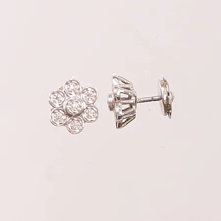 Örhängen med diamanter 14 x ca. 0,01ct, Ø9,8mm, made in Italy, stift, vitguld, 18K, 5,1g Vikt: 5,1 g