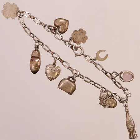 Armband, 19,5cm, berlocker, 830/1000 Silver 10,8g.