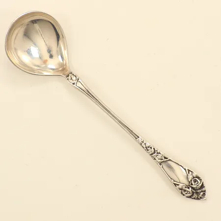 Sked med rosendekor, Norskt Mönster, ca 13cm, 830/1000 silver Vikt: 18 g