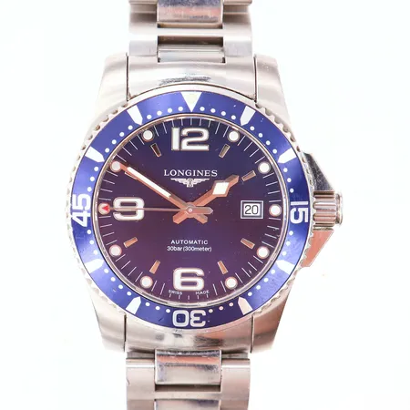 Herrur Longines Conquest, automat, stål, datum, Ø41mm, ref-nr: L3.742.4, serie-nr: 46875158, stållänk, viklås, 10st monterade länkbitar, repor, trög ring och krona, inga tillbehör. 