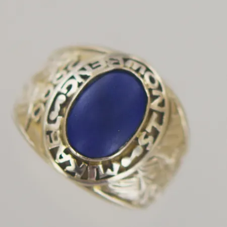 Ring med lapis lazuli, Ø 20,5 mm bredd 6-18 mm, 14k gravyr på klacken Vikt: 24,5 g