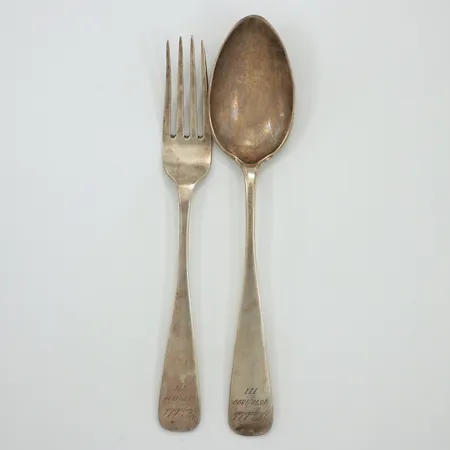 Matsked, gaffel, längd 20,5-21,5cm, gravyr, troligen Tyskland, 800/1000 silver Vikt: 115,2 g