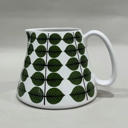 Kanna, Berså, formgivare Stig Lindberg för Gustavsberg, troligen 1960-tal, höjd ca 12,5cm, flintgods, mindre tillverkningsfel