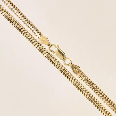 Collier Rävsvans, längd 42,5cm, bredd 3,4mm, bucklig, ojämnheter, 18K Vikt: 13 g