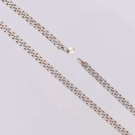 Kedja, Pansar, 41cm, bredd 4mm, defekt, saknar lås, 925/1000 silver Vikt: 14,3 g