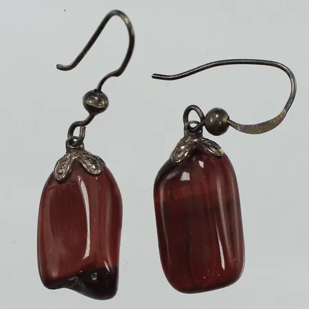 Ett par örhängen, oxöga, längd 35mm, bredd 10mm, skeva krokar, 925/1000 silver Vikt: 4 g