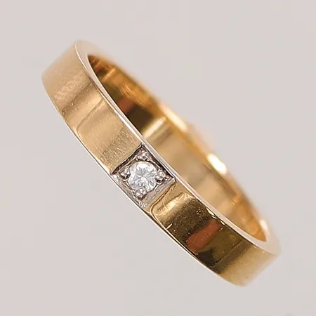 Ring, diamant ca 0,04ct, Ø18¼, bredd:3mm, 18K 4,5g.