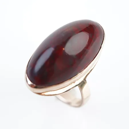 Ring m sten, stl 17(53), bredd 25mm, 14k Vikt: 7,9 g
