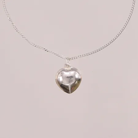 Kedja, 40cm, hänge "hjärta" ca 14mm, 925/1000 Silver 2,6g.