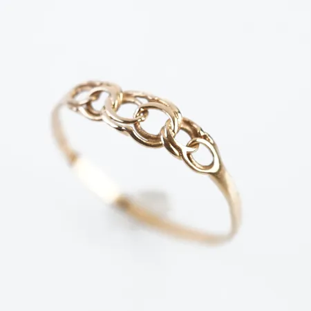 Ring, bismarck, stl 19(60), bredd 5mm, 18k Vikt: 1 g