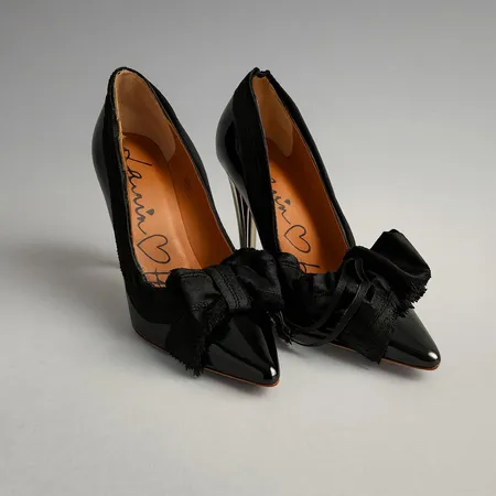 Skor, Pumps, Lanvin x H&M, storlek 38, oanvänt skick, dustbag, originaltag. Skickas med paket.