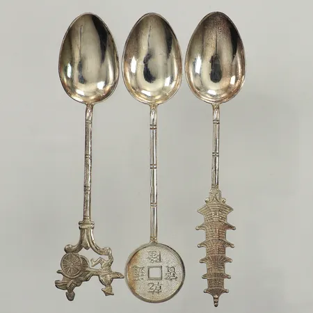 Tre souvenirskedar, längd 10,5-11cm, 925/1000 Sterling  Vikt: 25,5 g