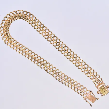 Armband Fiskbenslänk, längd 19,5 cm, bredd 7 mm, 18K. Vikt: 13,3 g