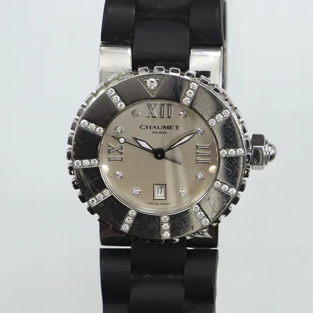 Damur Chaumet Class One Diamond, Ø33mm, diamantindex 34x 0,001ct, stål, repor, datum, quartz, 622-21650, gummiband, viklås, batteribytte krävs, inga övriga tillbehör